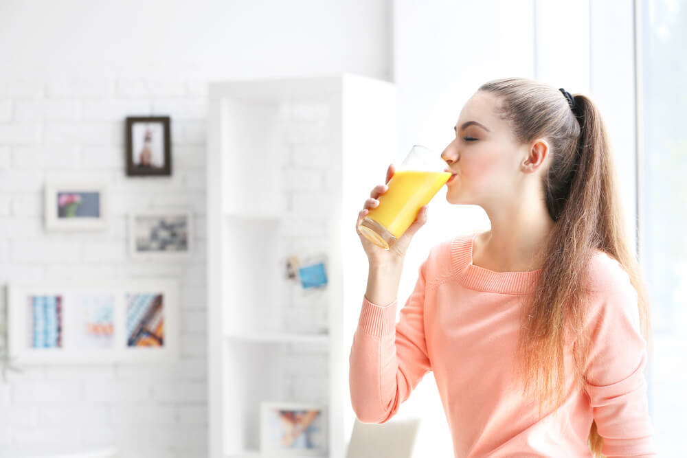 Một ly sữa nghệ mỗi ngày giúp cơ thể loại bỏ độc tố có hại