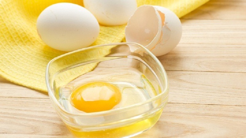 Lưu ý tần suất đắp mặt nạ trứng gà để đảm bảo hiệu quả và an toàn